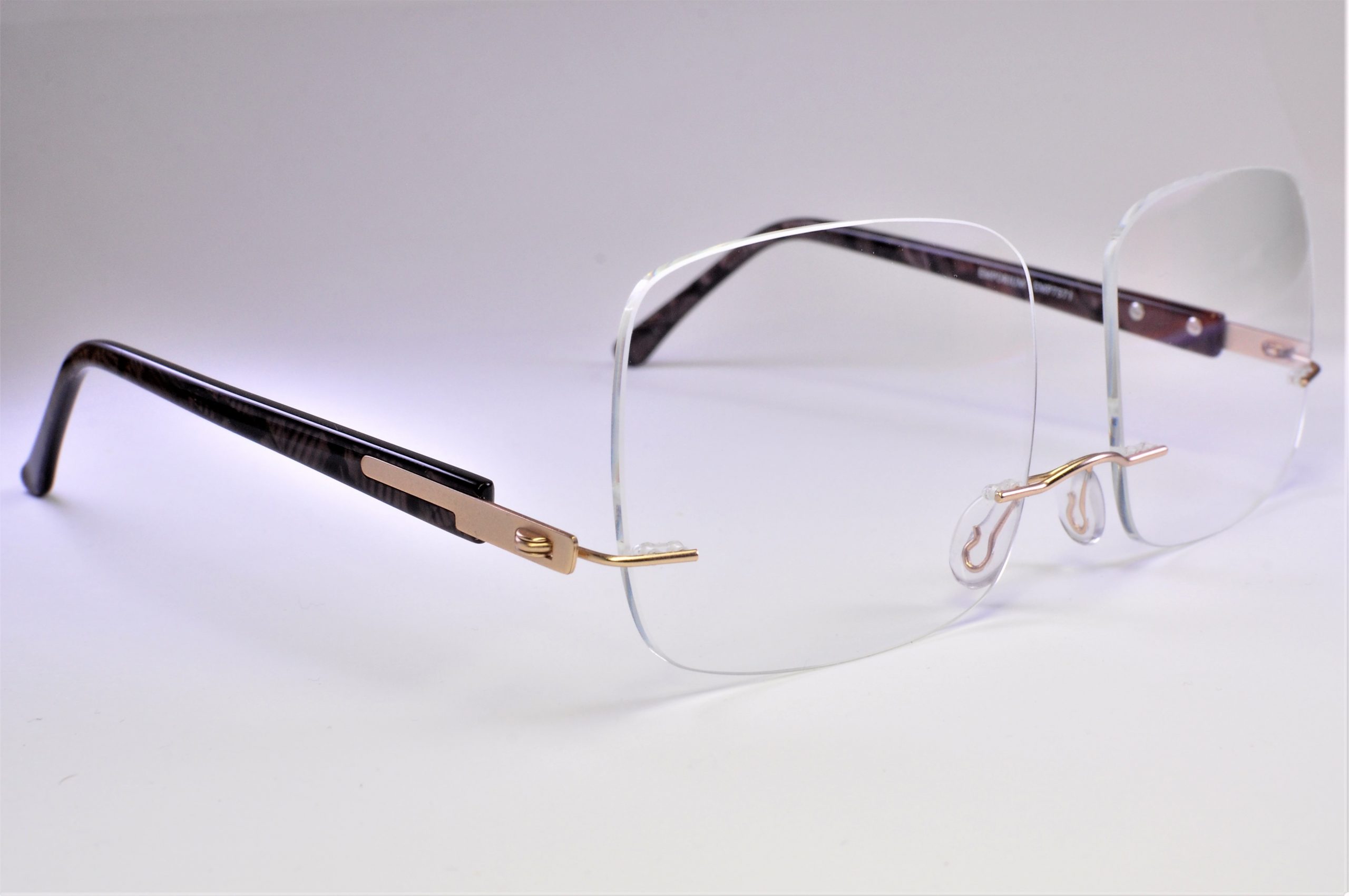 snookerspex-aristocrat-original-snooker-glasses